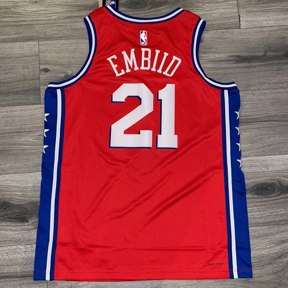 NBA Authentics..tops1 - Picture 2 of 3